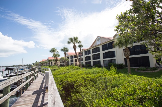 Bouchelle Island. River walk